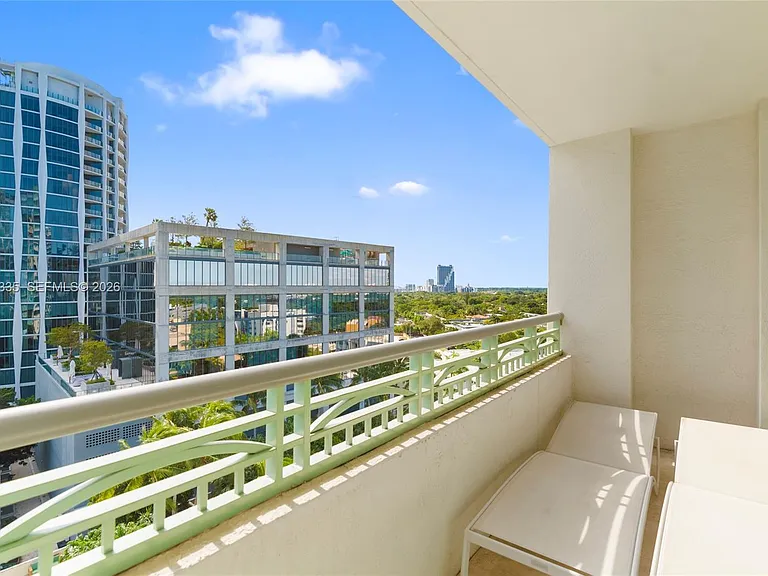3350 SW 27th Ave #1003 — Photo 14