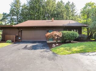 1881 Deer Path, Kent, OH 44240