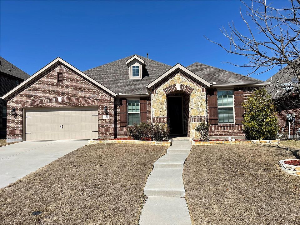 1st image of 2404 Shenfield Dr