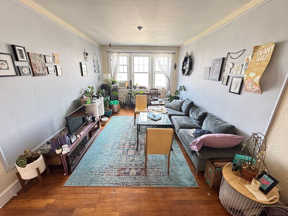 1st image of 2003 Commonwealth Ave APT 28