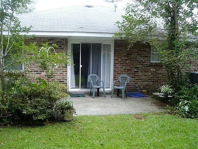 3839 Oxford St — Photo 8