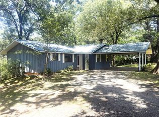 10117 Wolf Ln, Dardanelle, AR 72834