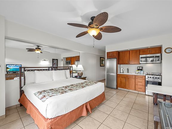 4th image of 2161 Kalia Rd APT 615