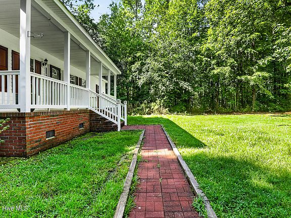 3rd image of 357 See View Lane