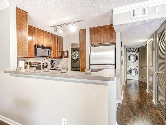 3rd image of 3650 Ashford Dunwoody Rd NE Unit 628