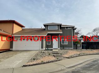 3 Royalty Ct, Sacramento, CA