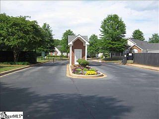 2nd image of 701 Heritage Club Dr