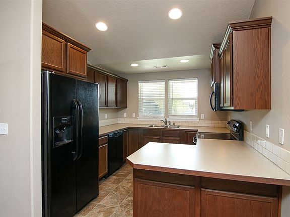 5th image of 12618 W Pacific Ct