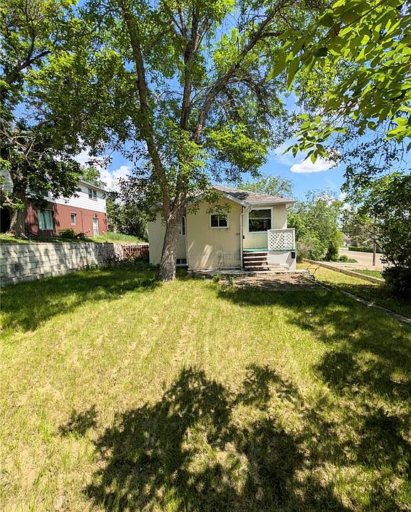 1st image of 309 6th AVENUE NW