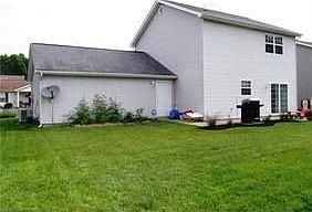 4th image of 13 Pipestem Dr