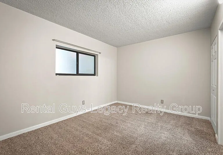 601 1st St S #2H — Photo 13