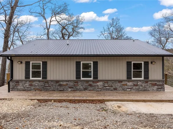 375 Admirals Point, Climax Springs, MO 65324