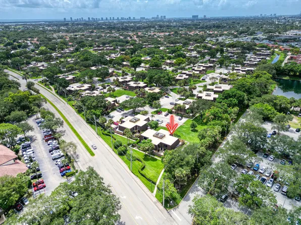 1410 14th Court, Palm Beach Gardens, FL 33410