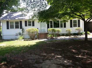 21401 Robertson Ave, South Chesterfield, VA 23803