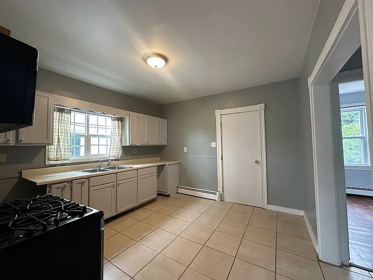 41 Carolina Ave #2 — Photo 9