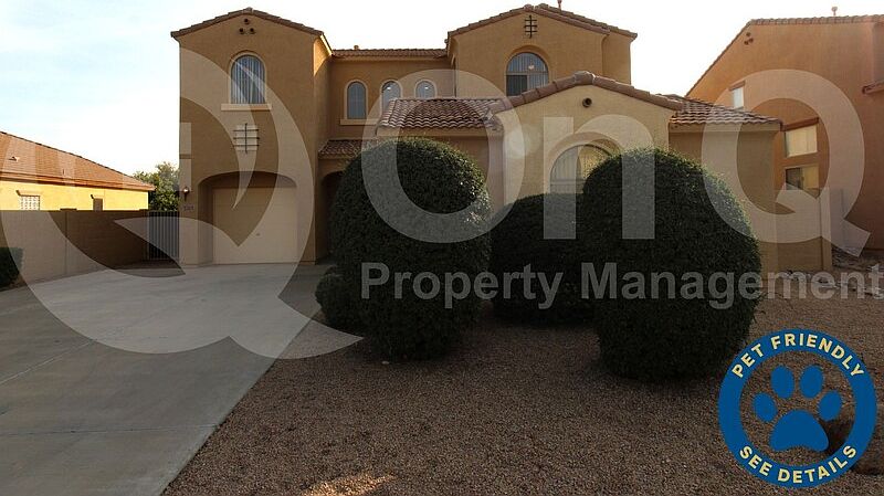 1st image of 3313 E Roadrunner Dr