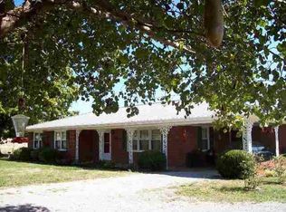 7378 South Rd, Cadiz, KY 42211