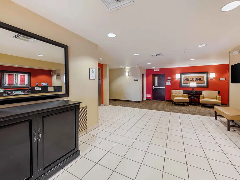 Lobby and Guest Check-in