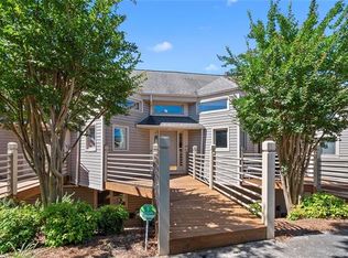 14015 Queens Harbor Rd, Charlotte, NC 28278