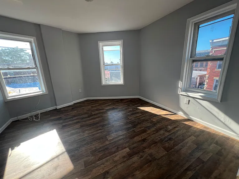 314 Market St #9 — Photo 3