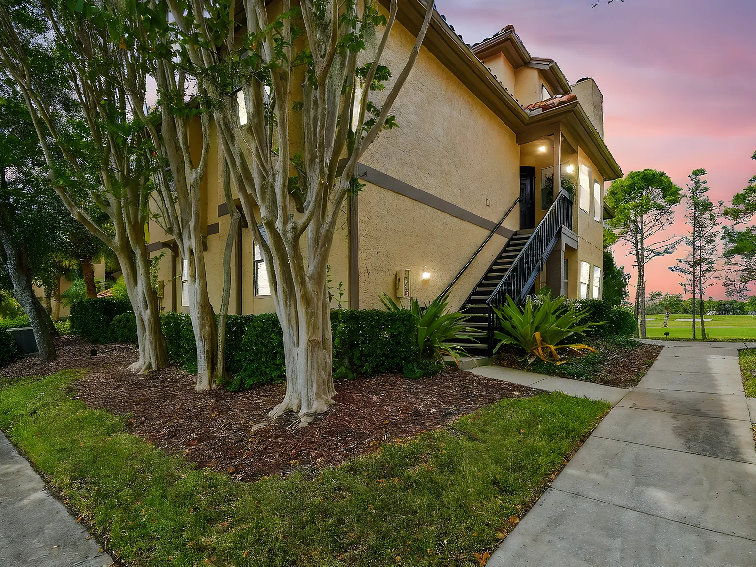 2400 Feather Sound Dr — Photo 2