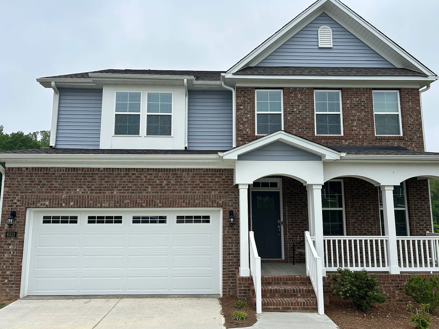 4 bed, 3400 sqft, $3,600 — Photo 1