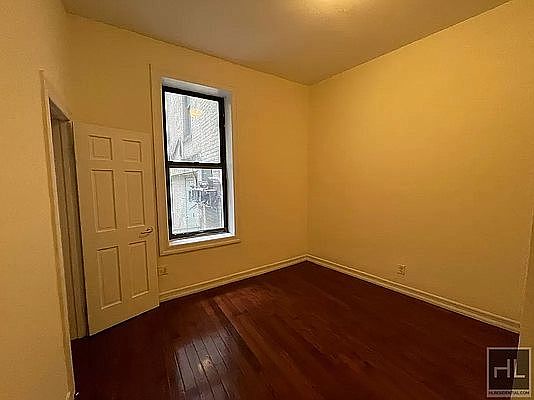 2nd image of 260 Fort Washington Ave Floor 6
