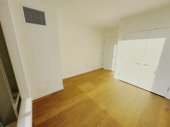 99 Hudson Street image 3 of 20