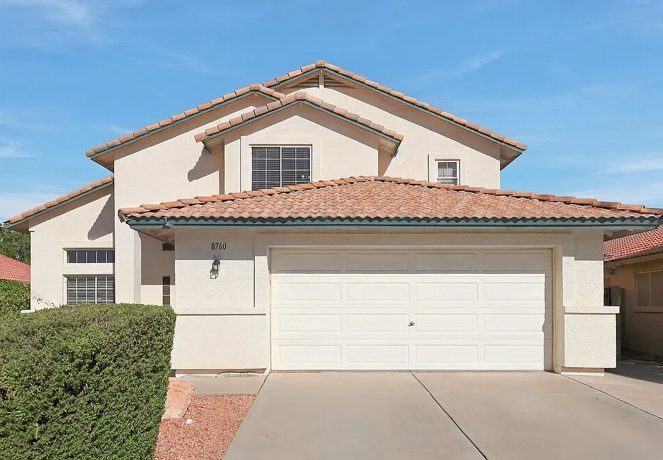 8760 W Melinda Ln