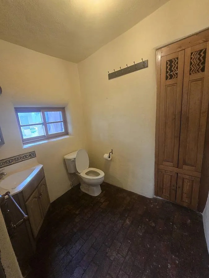 2 bed, 1500 sqft, $1,950 — Photo 1