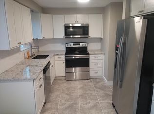 12915 47th Ave SW APT 8, Lakewood, WA 98499