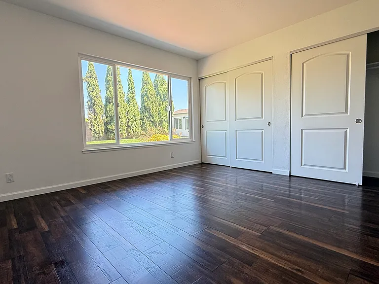 8123 Meadowlark Ct — Photo 11