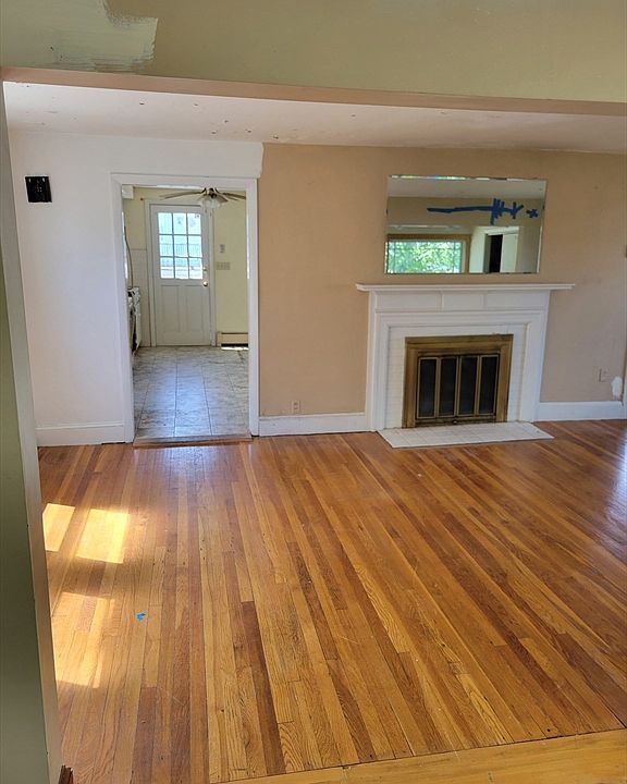1st image of 43 Fowler Ave