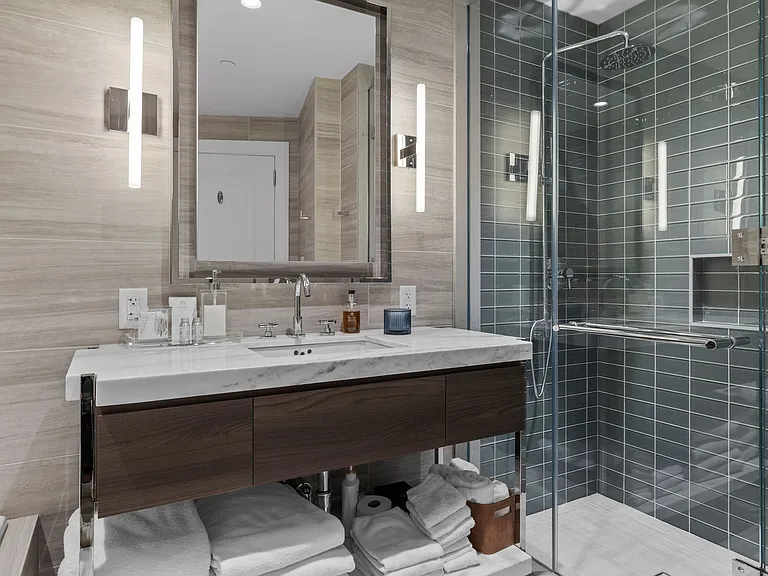 430 Stuart St #1603 — Photo 10
