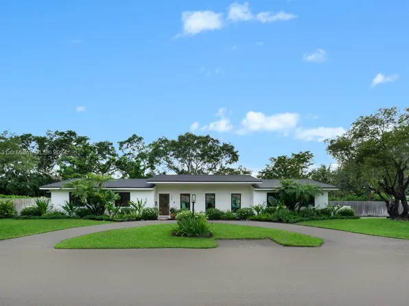 13400 SW 82nd Ct, Pinecrest, FL 33156
