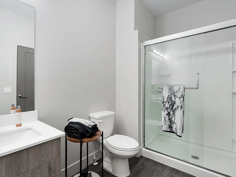The Gem Apartments — Photo 23