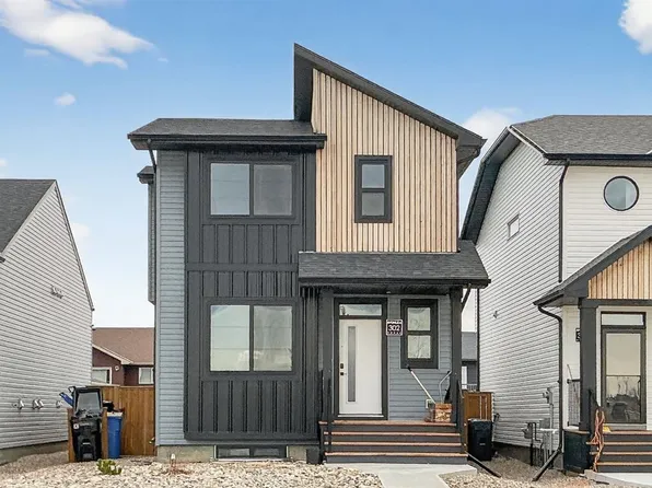 302 W Uplands Blvd N, Lethbridge, AB T1H 7C7