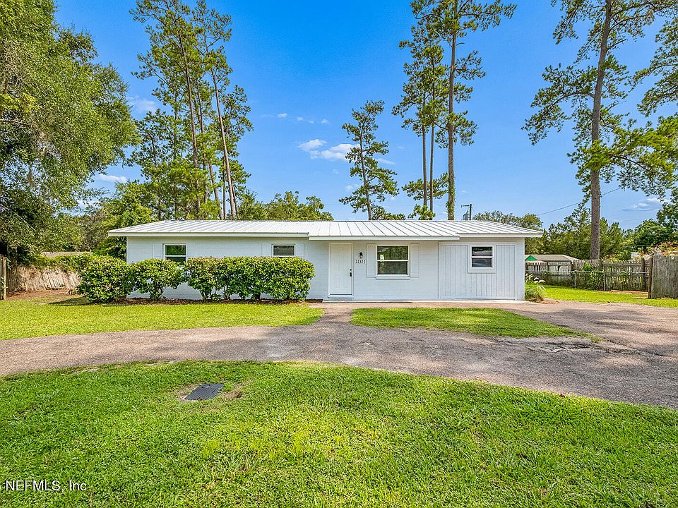 1st image of 22327 SE 59TH Place