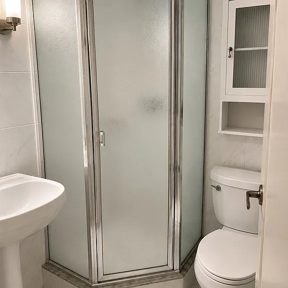 1600 Beacon St #701 — Photo 9