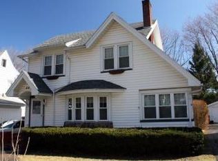 44 Stewart Dr, Rochester, NY 14624