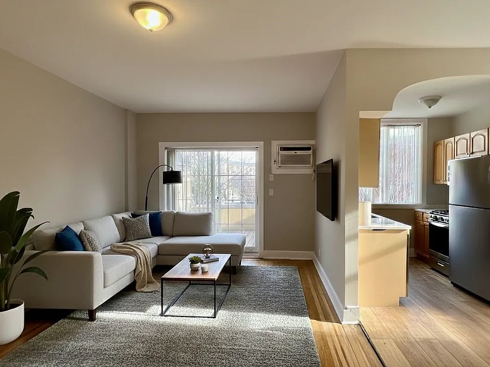 1st image of 23-08 42nd St #2F