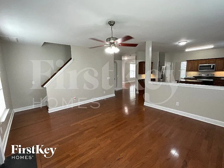 3741 Georgia Pond Ln — Photo 3
