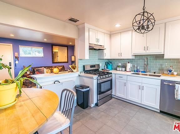 3rd image of 4036 Folsom St