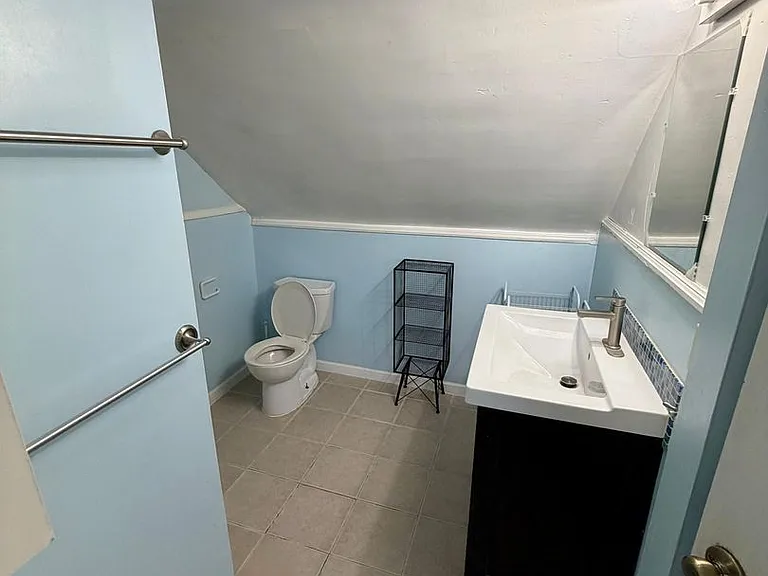 22 Mildred Ave — Photo 16