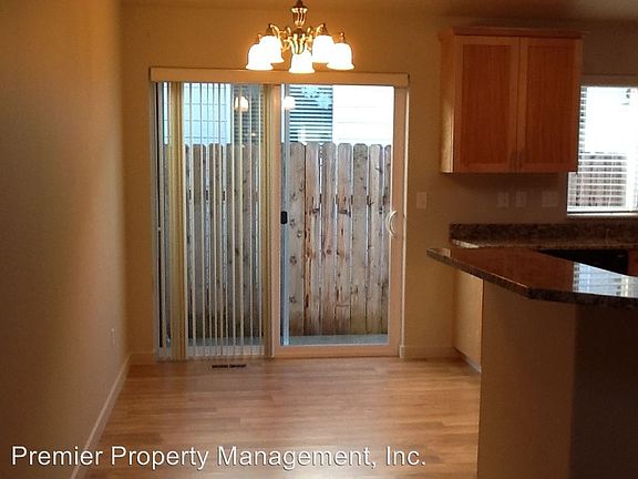 4th image of 5106 NE 29th Ave