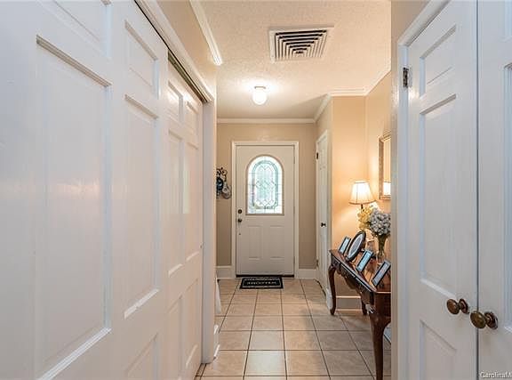 3rd image of 314 E Maryland Ave #7-14