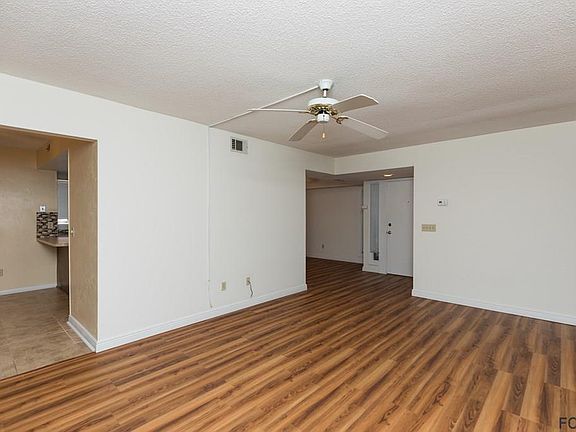 4th image of 35 Fairways Cir #35