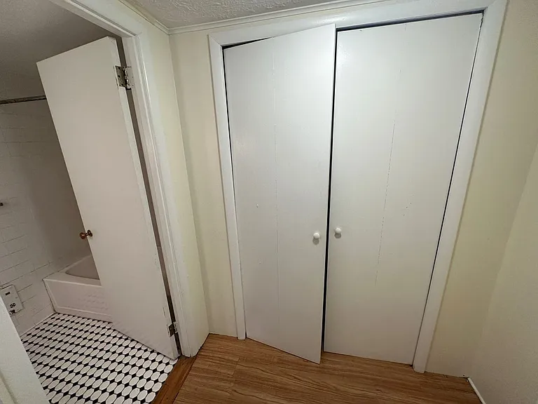5424 Fifth Ave — Photo 18
