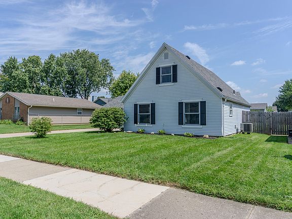 3rd image of 2802 Seymour Ln