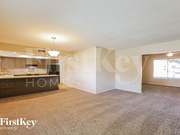 5th image of 10612 N 47th Dr